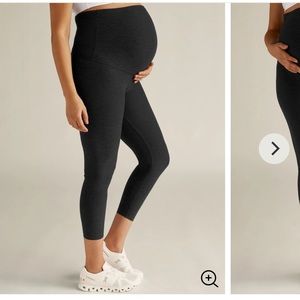 Beyond Yoga Maternity Capri Leggings Spacedye
